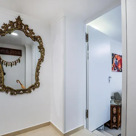 Lejlighed Stylisch Und Schick, Neue Wohnung, U-bahn 2 Minuten