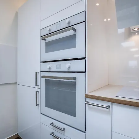 Lejlighed Stylisch Und Schick, Neue Wohnung, U-bahn 2 Minuten Köln