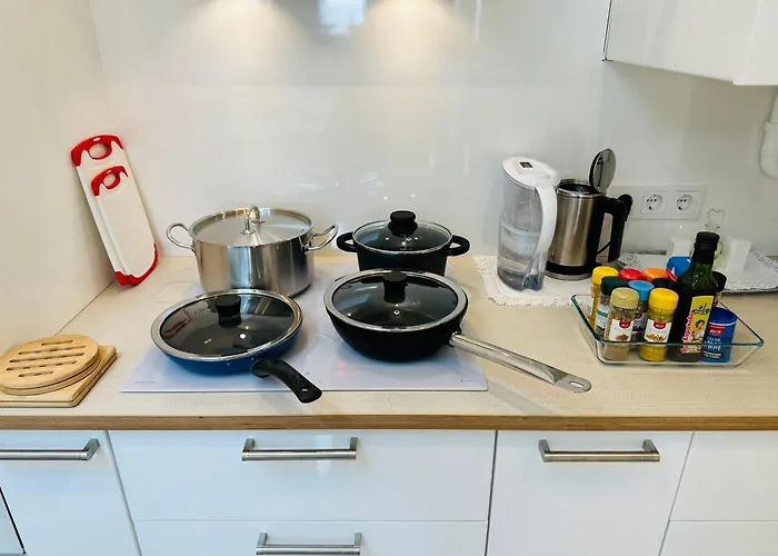 Apartment Stylisch Und Schick, Neue Wohnung, U-bahn 2 Minuten *