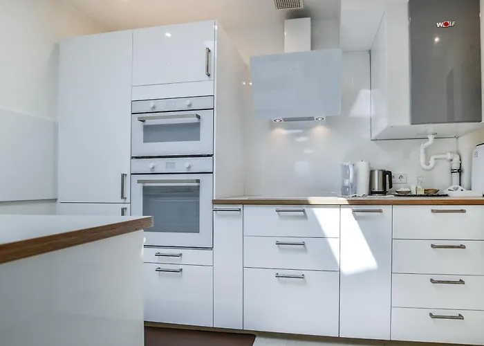 Stylisch Und Schick, Neue Wohnung, U-bahn 2 Minuten Apartment *