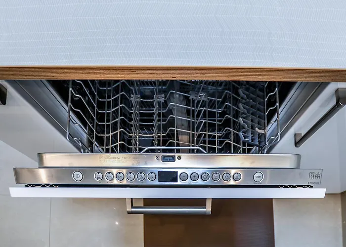 Stylisch Und Schick, Neue Wohnung, U-bahn 2 Minuten Appartement