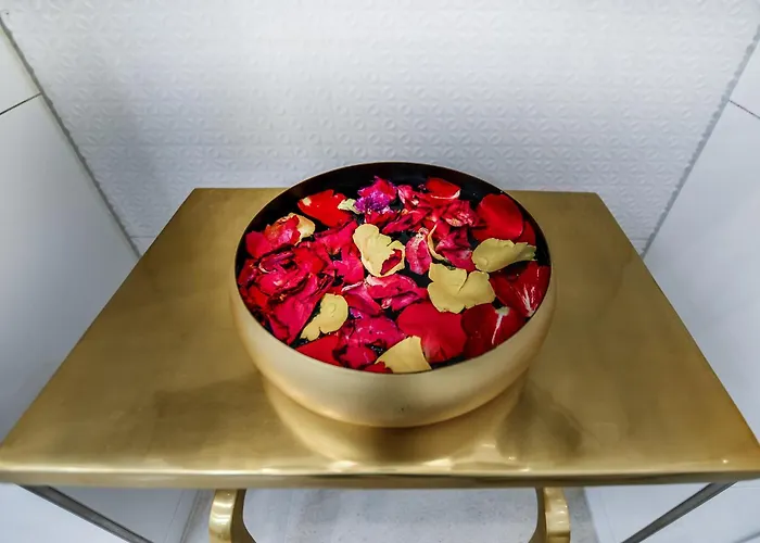 Stylisch Und Schick, Neue Wohnung, U-bahn 2 Minuten