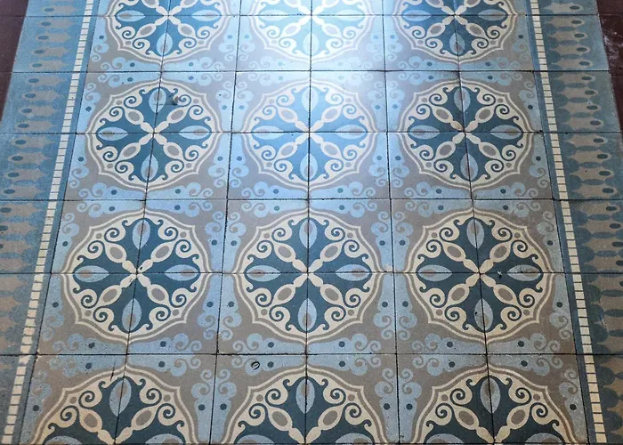 Stylisch Und Schick, Neue Wohnung, U-bahn 2 Minuten Appartement Keulen