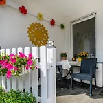 Διαμέρισμα Stylisch Und Schick, Neue Wohnung, U-bahn 2 Minuten Κολωνία