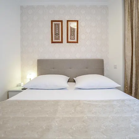 Stylisch Und Schick, Neue Wohnung, U-bahn 2 Minuten קלן