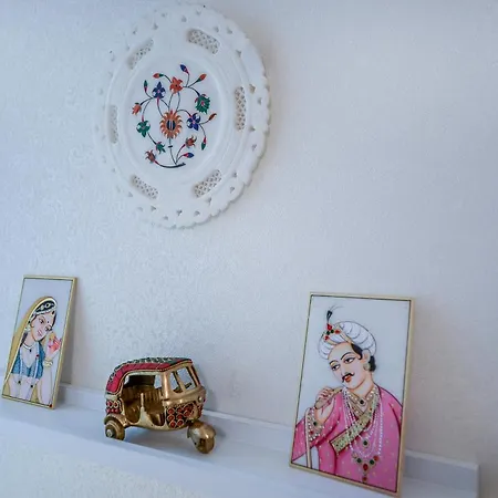 Apartment Stylisch Und Schick, Neue Wohnung, U-bahn 2 Minuten