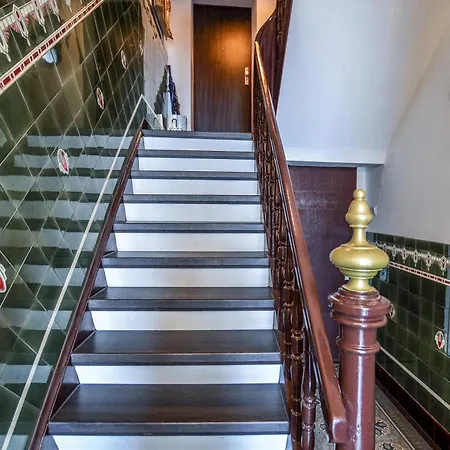 Stylisch Und Schick, Neue Wohnung, U-bahn 2 Minuten *