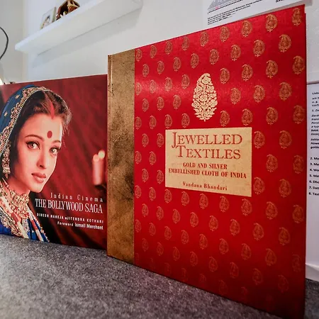 Apartment Stylisch Und Schick, Neue Wohnung, U-bahn 2 Minuten Köln