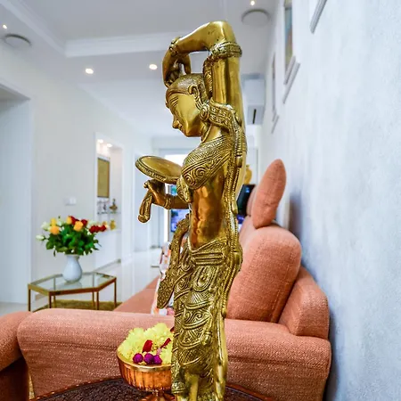 Stylisch Und Schick, Neue Wohnung, U-bahn 2 Minuten *