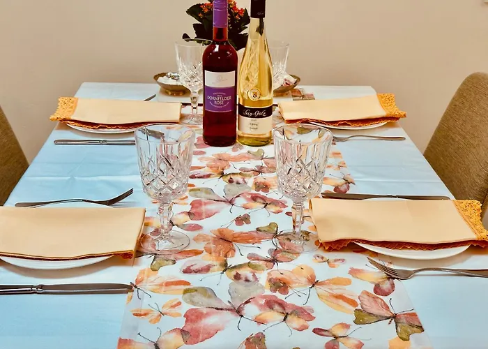 Apartmán Stylisch Und Schick, Neue Wohnung, U-bahn 2 Minuten