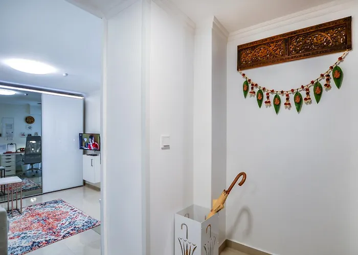 Stylisch Und Schick, Neue Wohnung, U-bahn 2 Minuten Apartament *