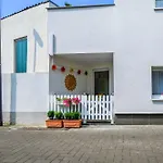 アパート Stylisch Und Schick, Neue Wohnung, U-bahn 2 Minuten *