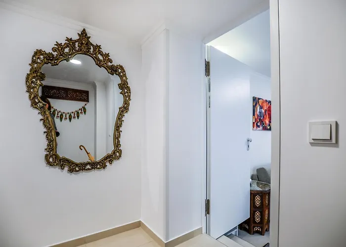 Апартаменты Stylisch Und Schick, Neue Wohnung, U-bahn 2 Minuten